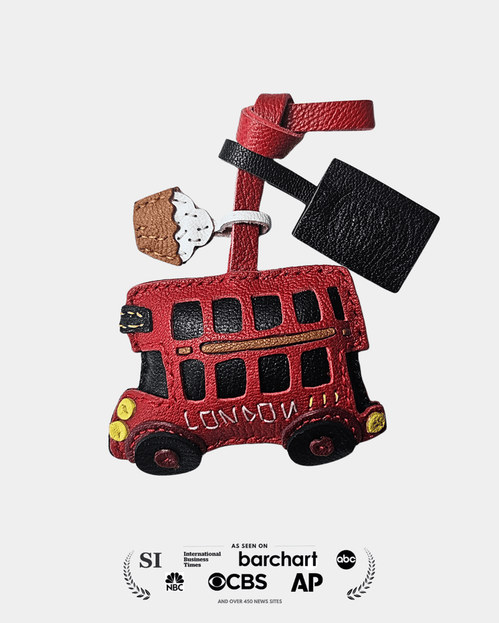 London bus keychain with cupcake charm
